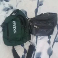 یک کیف کمری یکی دوشی