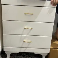 میزپاتختی وبوفه