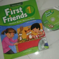 کتاب زبان به همراه سی دی    (first friends 1)