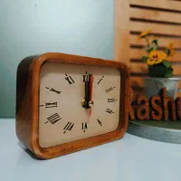 ساعت رومیزی چوبی چوب گردو