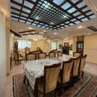 300متر-4خواب-زیرقیمت-3پارکینگ-چندقدمی-خیابان