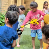 ثبت نام مهد کودک نیاز به همکاری