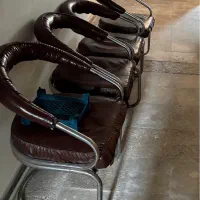 صندلی اداری زرشکی