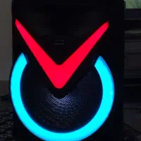 اسپیکر پر قدرت آک اک