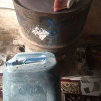 2 عددگالن خارجی 70 لیتری با یک بشکه