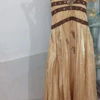 پیراهن مجلسی|لباس|تربت‌حیدریه, بالا ولایت|دیوار