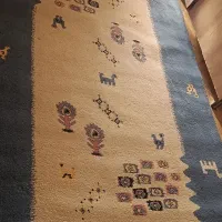 فرش در حد نو 4 متری