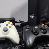 xbox 360 slim  با دو دسته|کنسول، بازی ویدئویی و آنلاین|کرج, گوهردشت|دیوار