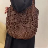 کیف.|کیف، کفش، کمربند|کازرون, |دیوار