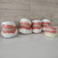 دندان ساز تجربی صدف با بیش از پانزده سال سابقه|آرایشی، بهداشتی، درمانی|سریش آباد, |دیوار