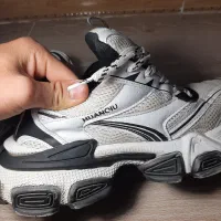 کفش سایز ۴۲