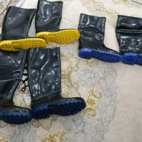 ۳ عدد چکمه|کیف، کفش، کمربند|اهواز, کمپلو جنوبی|دیوار