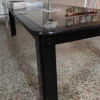 میز  (یک متر در ۲ متر) با ارتفاع ۷۰