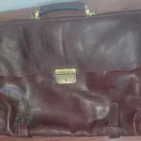 کیف چرم سالم