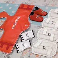 ۹تیکه لوازم تکواندو