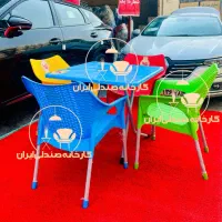 صندلی پلاستیکی  باغی کافه طرح افاق