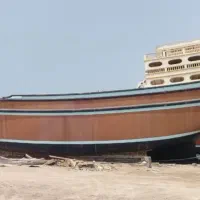 لنج آماده و قرار دادی از ۳۴ فوت تا ۱۶۰ فوت