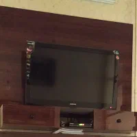 تلویزیون ال سی دی ۴۰ اینچ