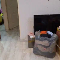 تعدادی لباس زنانه و مردانه