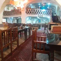 صندوقدار خانوم تمام وقت جهت رستوران