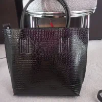 دو عدد کیف زنانه بدون زدگی وپارگی در حد نو