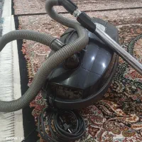 جارو برقی سالم فقط پاروش یکم مشکل داره|جاروبرقی، جارو شارژی، بخارشو|نورآباد, |دیوار