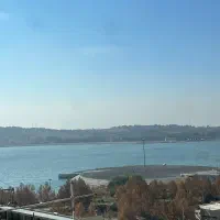 سند-دار-دو-خواب-میدان-ساحل-دریاچه-چیتگر