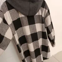 پالتو|لباس|اردبیل, |دیوار