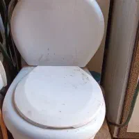 توالت فرنگی ثابت