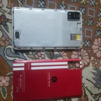 دو و سیم کارت میخوره و می موری