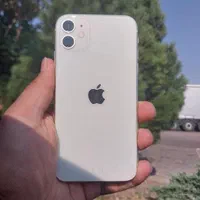 اپل iPhone 11 با حافظهٔ ۱۲۸ گیگابایت