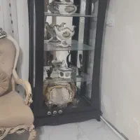 بوفه رایگان ( بدون وسایل داخلش )