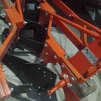 گاوآهن سه خیش