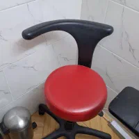 فروش لوازم ارایشگاه به علت جابجایی