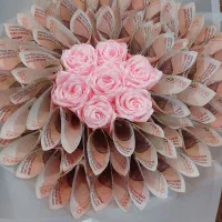 دسته گل ترکیبی گل روبانی و پول