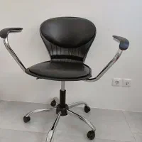 صندلی جکدارنو تازه خریدم اصلااستفاده نشده