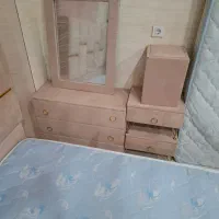 سرویس خواب نو با تشک دست دوم و|تخت و سرویس خواب|جیرفت, |دیوار