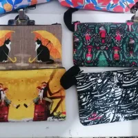 تعدادی کیف مخملی