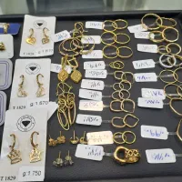 گوشواره حلقه ای و انگشتر های مینیمال