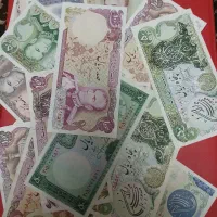 ۱۸ برگ اسکناس شاهی  گوناگون