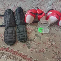 دست کش ،ساق بند،لسه