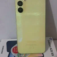 گوشی سامسونگa25 رنگ لیمویی کاملا نو