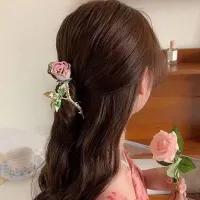 کلیپس گل رز