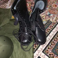 یک دست لباس سربازی|لباس|رشت, استادسرا|دیوار