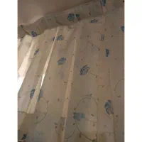 پرده با طرح گل آبی