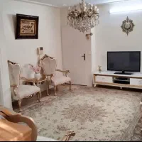 سه راه حافظیه ۶۶ متر ۲ خواب سند تک برگ