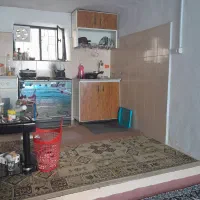 ساختمان دوطبقه طبقه همکف اجاره داده می‌شود
