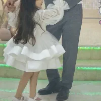 پیراهن عروسکی کاملا سالم و تمیز|کفش و لباس بچه|لاهیجان, کوی آزادگان|دیوار