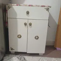 میزاتو کمدار