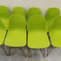 ۸عدد صندلی فایبرگلاس پایه چوبی